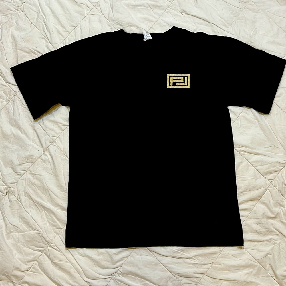 Vintage Pearl Jam tshirt
